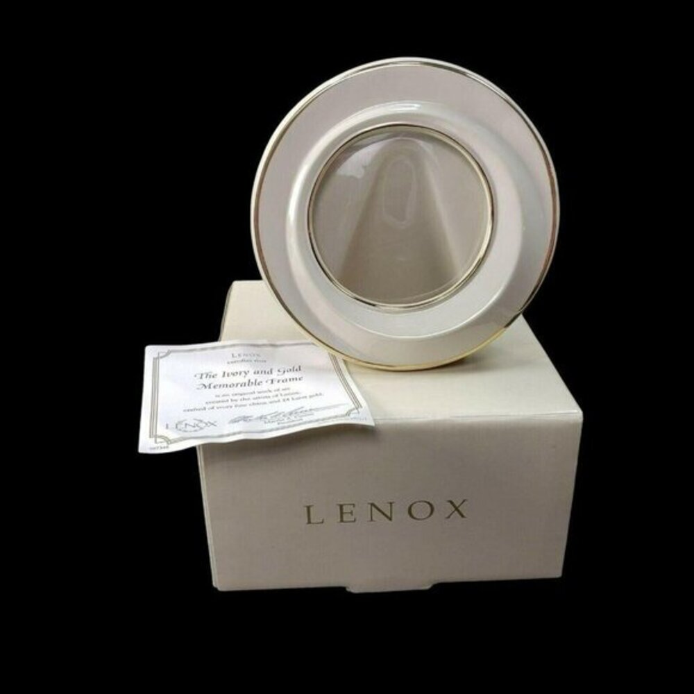 Lenox Cream Round Photo Frame Memorable China 24K Gold Trim Gift Box New